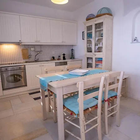 Emma With Seaview Holiday home Chrisi Akti (Paros)