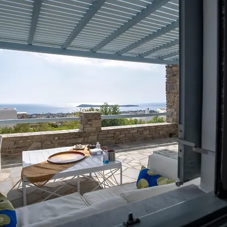 Emma With Seaview Holiday home *